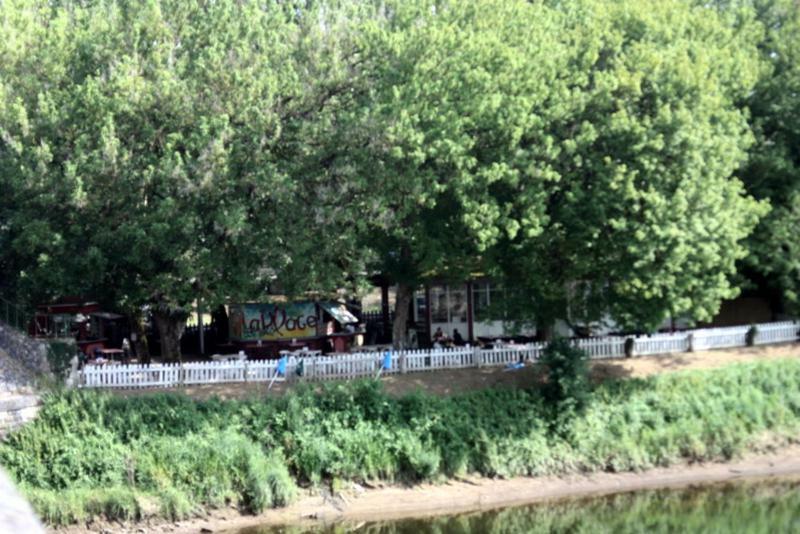 L'escale Hébergement de vacances Castillon-la-Bataille